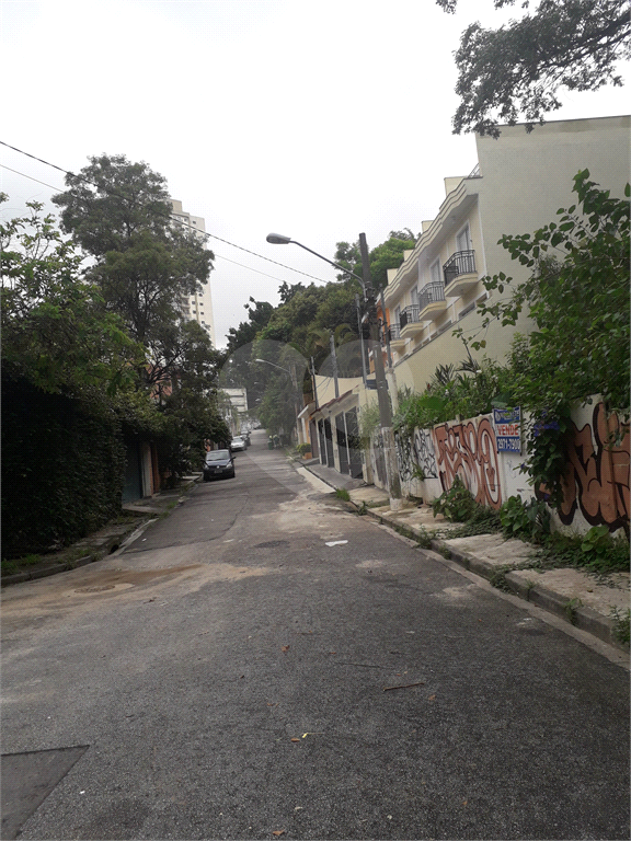 TERRENO em SANTANA