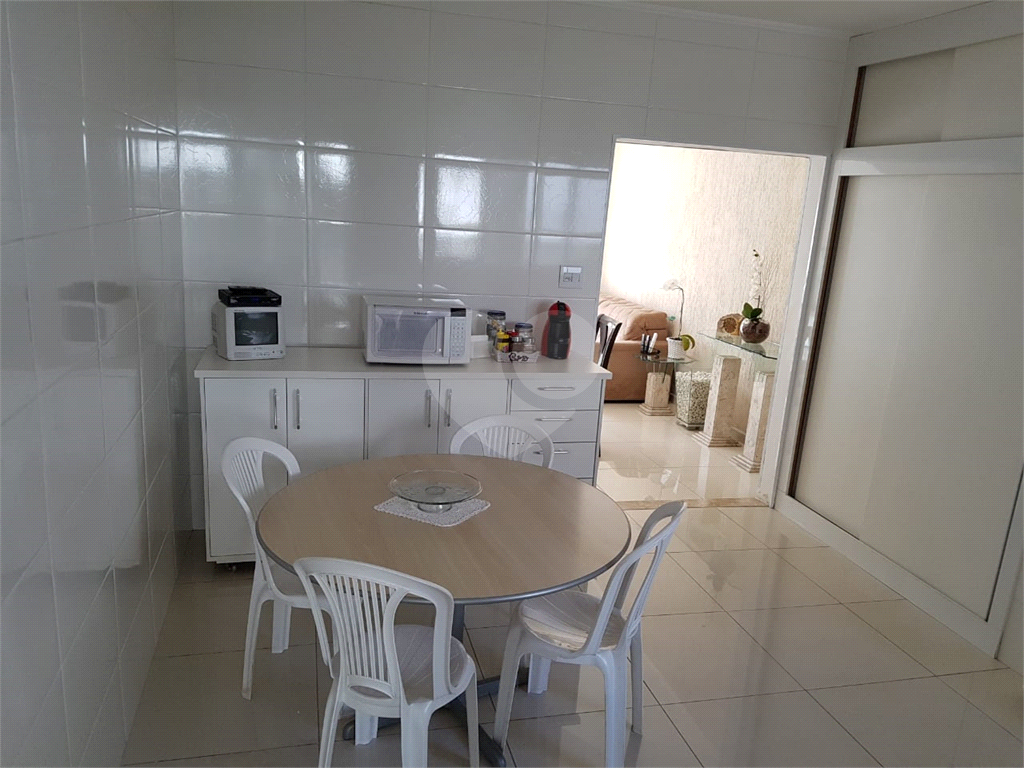 Sobrado residencial na Vila Maria nas medidas: Área construída 161m²