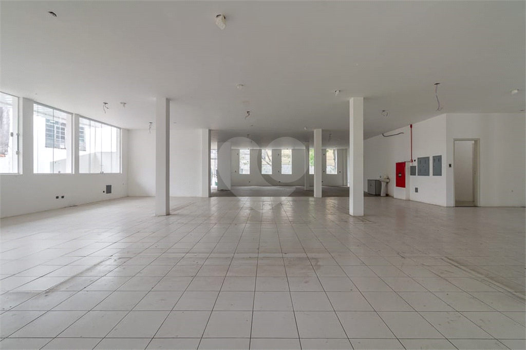 Prédio Inteiro à venda e aluguel, 1200m² - Foto 34