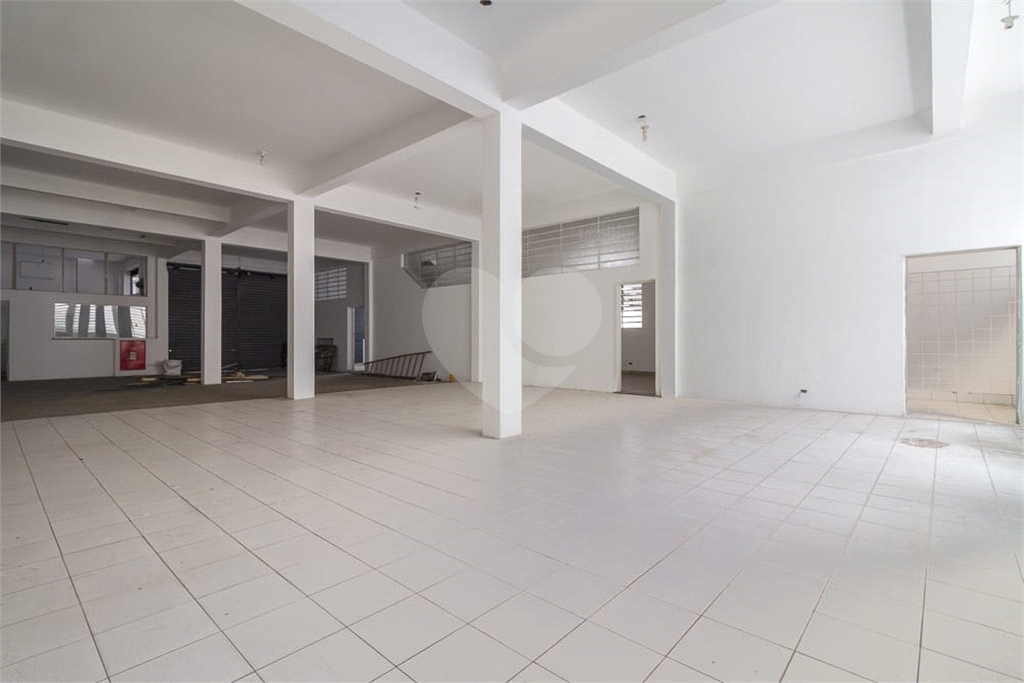 Prédio Inteiro à venda e aluguel, 1200m² - Foto 26