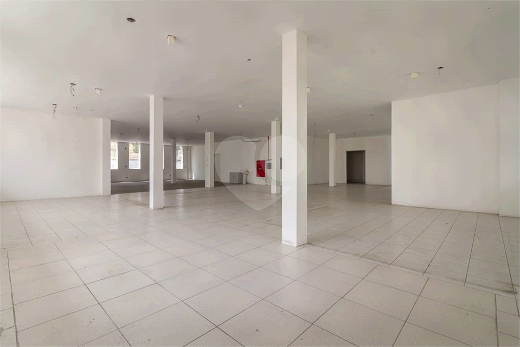 Prédio Inteiro à venda e aluguel, 1200m² - Foto 30