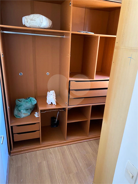 Apartamento à venda e aluguel com 2 quartos, 65m² - Foto 12