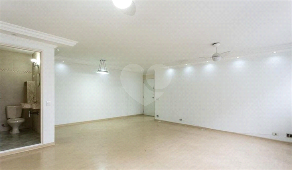 Apartamento à venda e aluguel com 2 quartos, 105m² - Foto 4