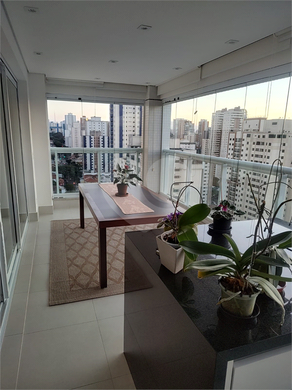 POMPÉIA - 123M² COM 3 VAGAS - ANDAR ALTO"