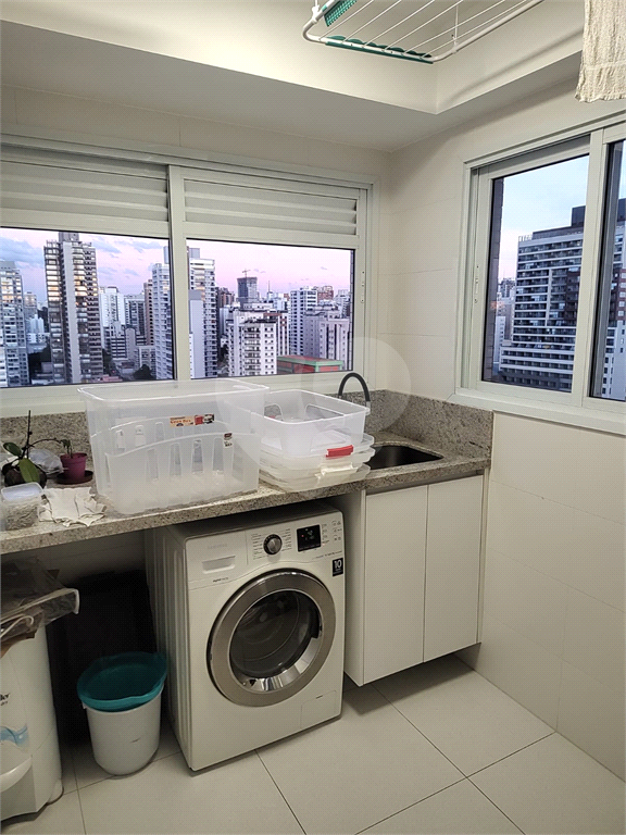 POMPÉIA - 123M² COM 3 VAGAS - ANDAR ALTO"