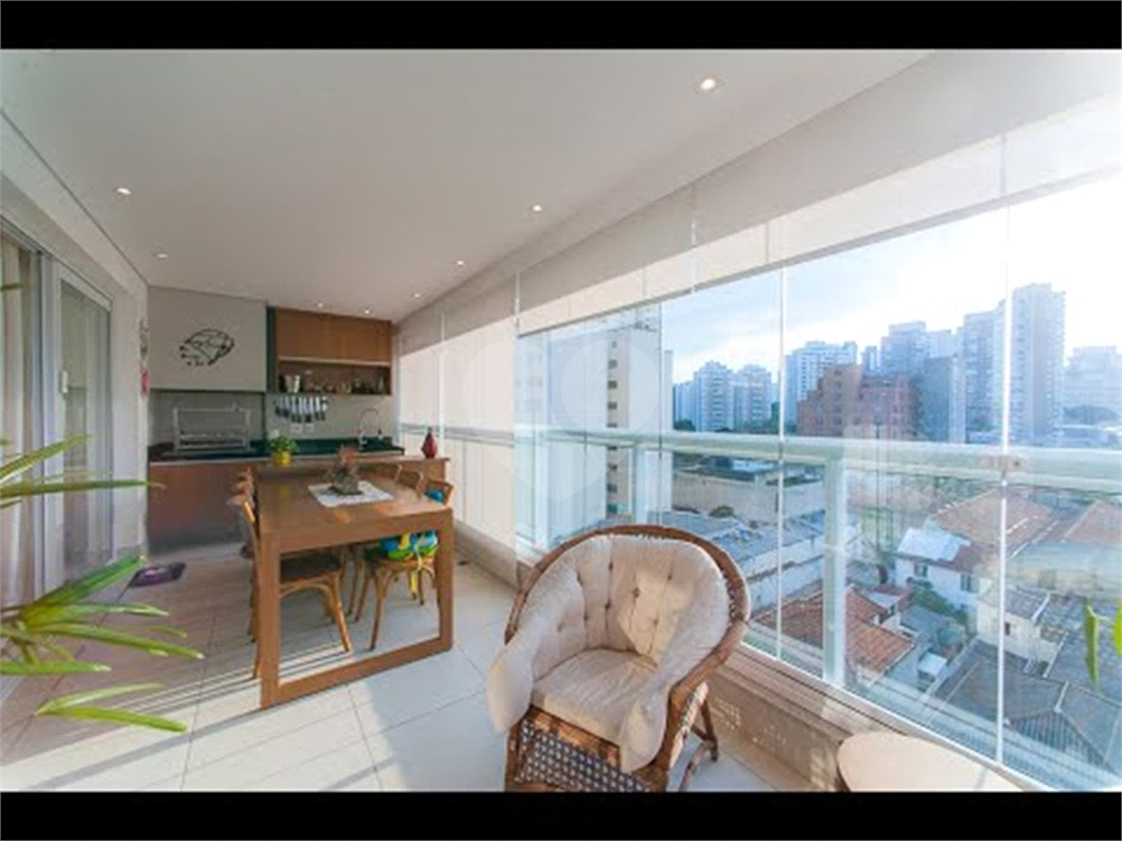 POMPÉIA - 123M² COM 3 VAGAS - ANDAR ALTO"