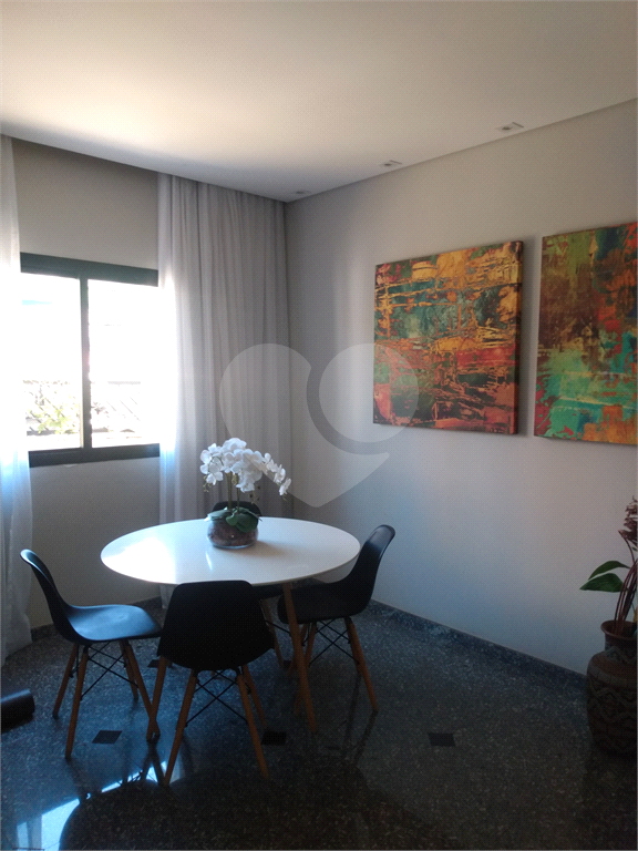 Apartamento vago com 92 metros de área útil  sendo 3 quartos , 1 suíte e 2 vagas próximo ao mnetrô Jardim São Paulo