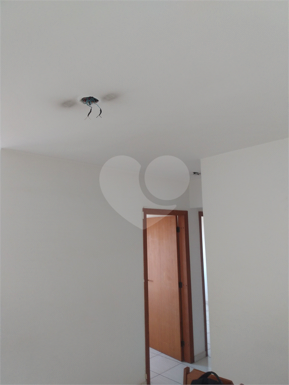 Apartamento vago com 92 metros de área útil  sendo 3 quartos , 1 suíte e 2 vagas próximo ao mnetrô Jardim São Paulo