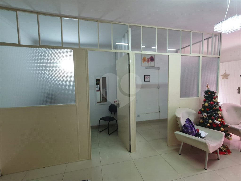 Maravilhoso sobrado comercial na Água Fria