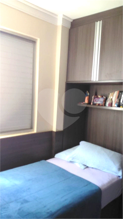 Apartamento no bairro do Mandaqui com 2 dormitórios. Sala para 2 ambientes e com sacada