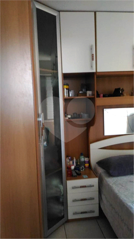 Apartamento no bairro do Mandaqui com 2 dormitórios. Sala para 2 ambientes e com sacada