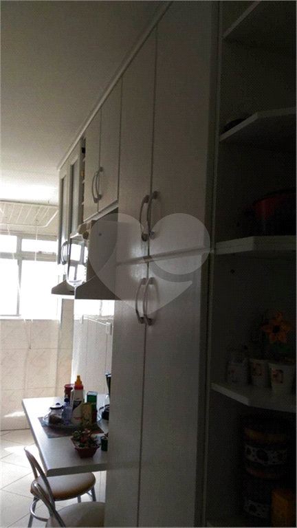 Apartamento no bairro do Mandaqui com 2 dormitórios. Sala para 2 ambientes e com sacada