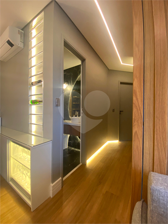 Apartamento a 5 minutos do metrô