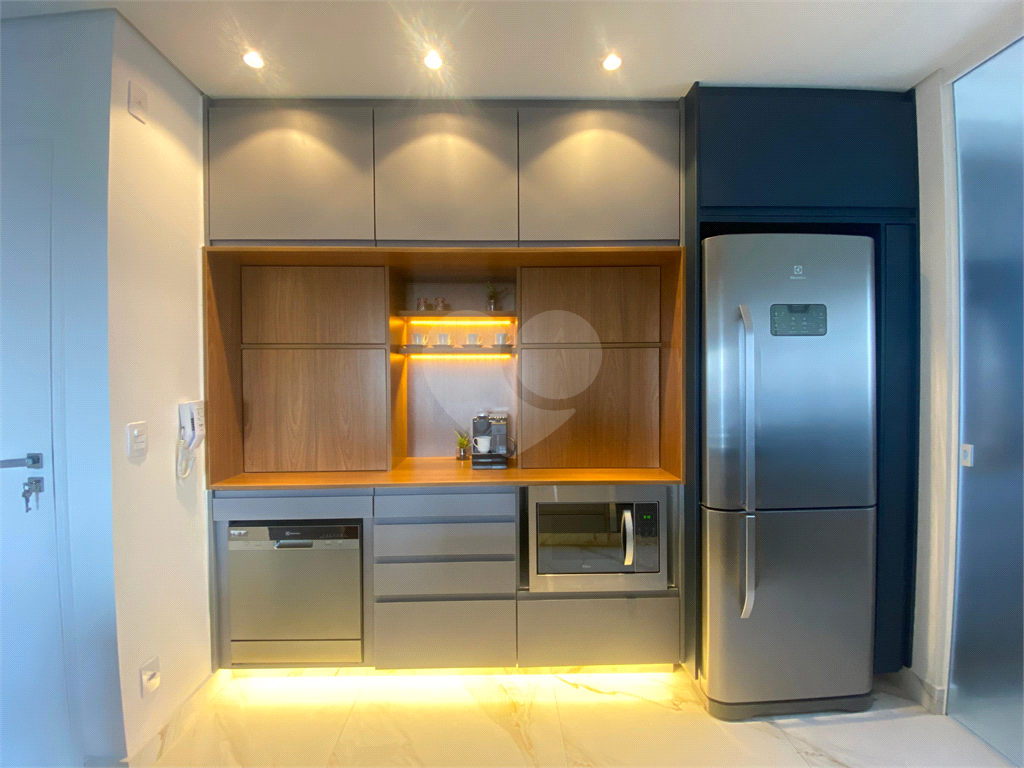 Apartamento a 5 minutos do metrô