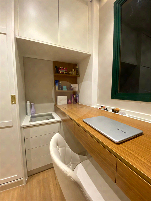 Apartamento a 5 minutos do metrô