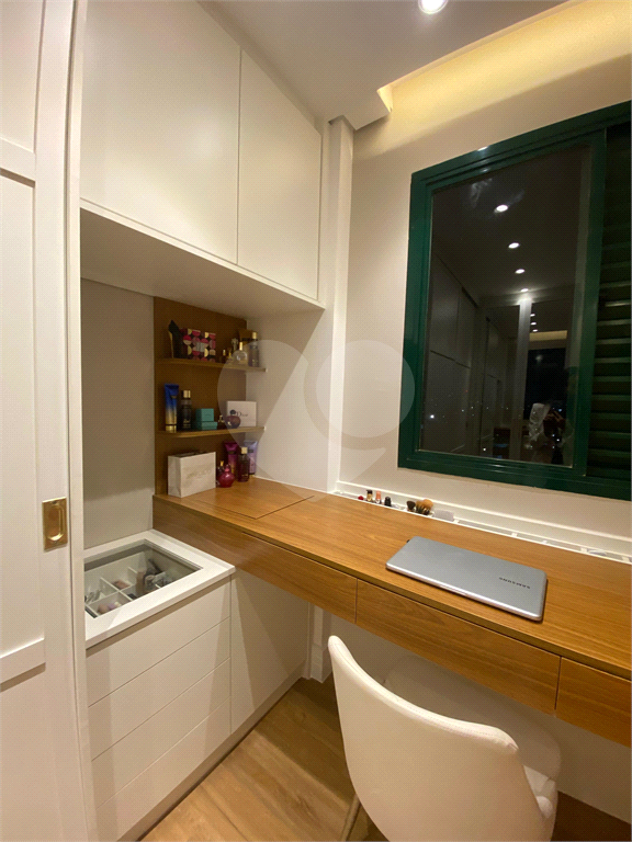 Apartamento a 5 minutos do metrô