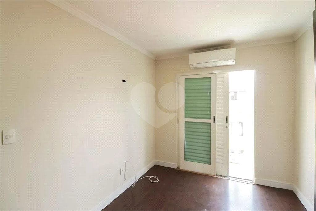 Casa à venda com 3 quartos, 230m² - Foto 20