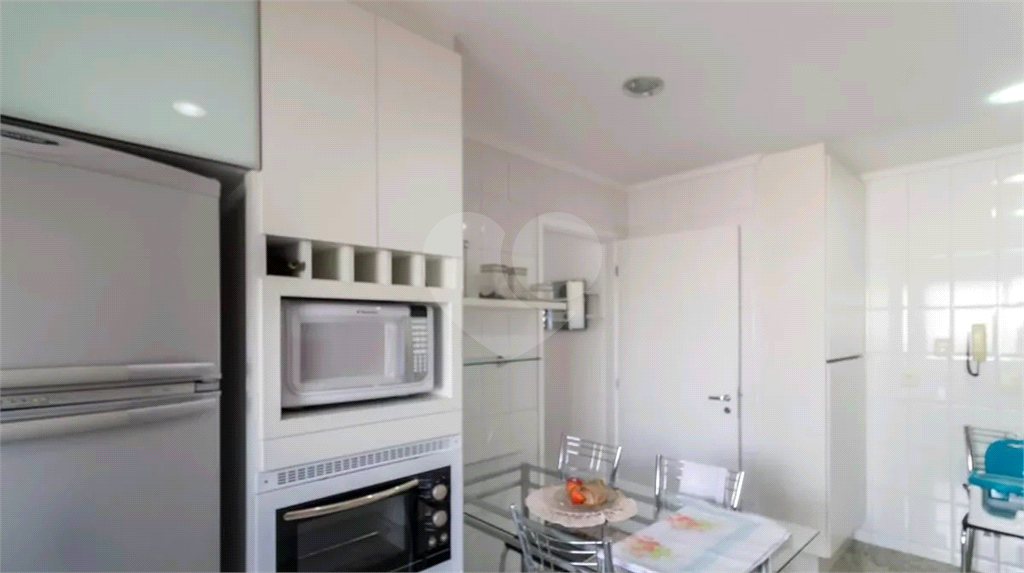 Apartamento maravilhoso Vila Romana 3 suítes