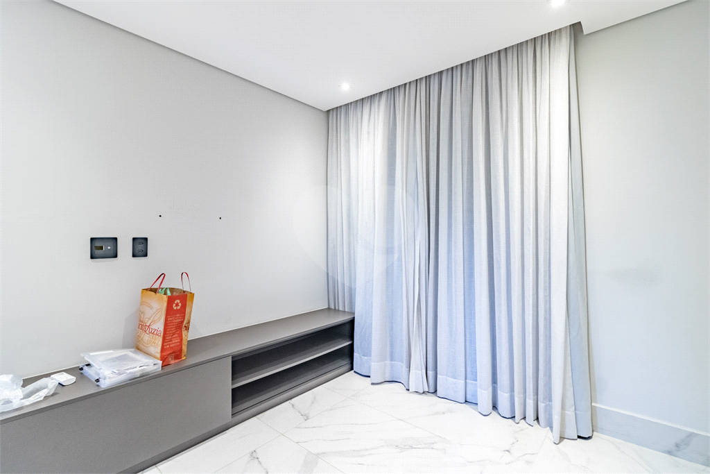 PRÓXIMO AO PARQUE IBIRAPUERA - OPORTUNIDADE COMERCIAL