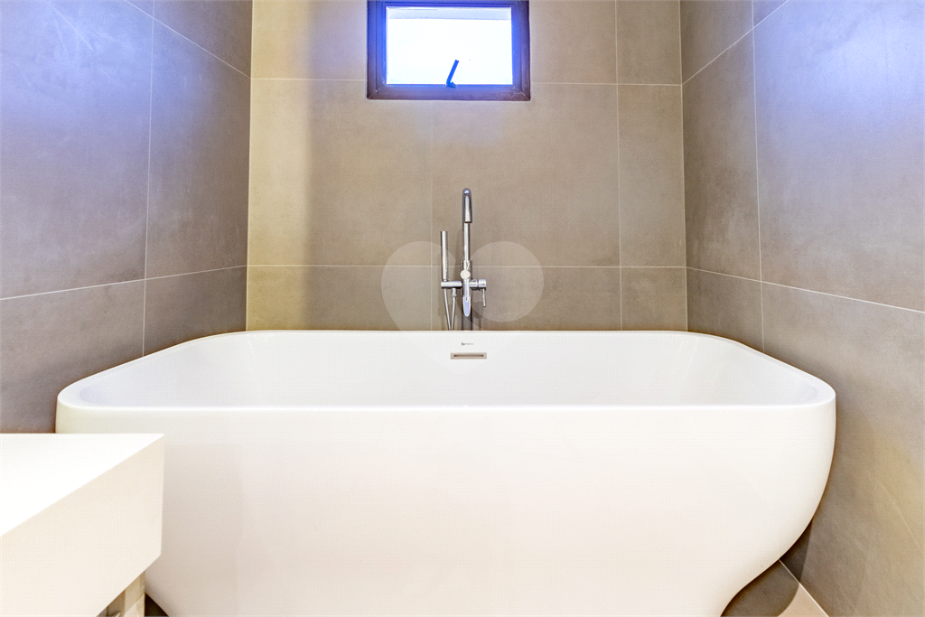 PRÓXIMO AO PARQUE IBIRAPUERA - OPORTUNIDADE COMERCIAL