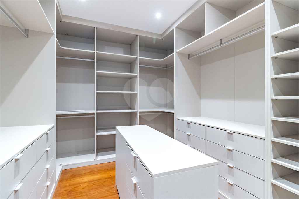 PRÓXIMO AO PARQUE IBIRAPUERA - OPORTUNIDADE COMERCIAL