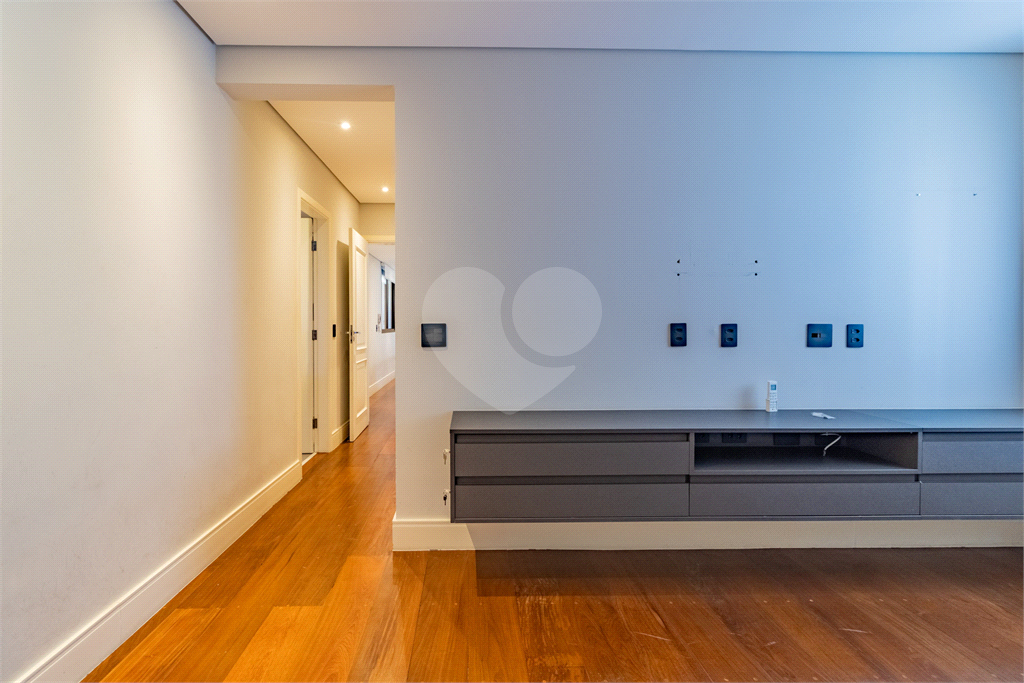 PRÓXIMO AO PARQUE IBIRAPUERA - OPORTUNIDADE COMERCIAL