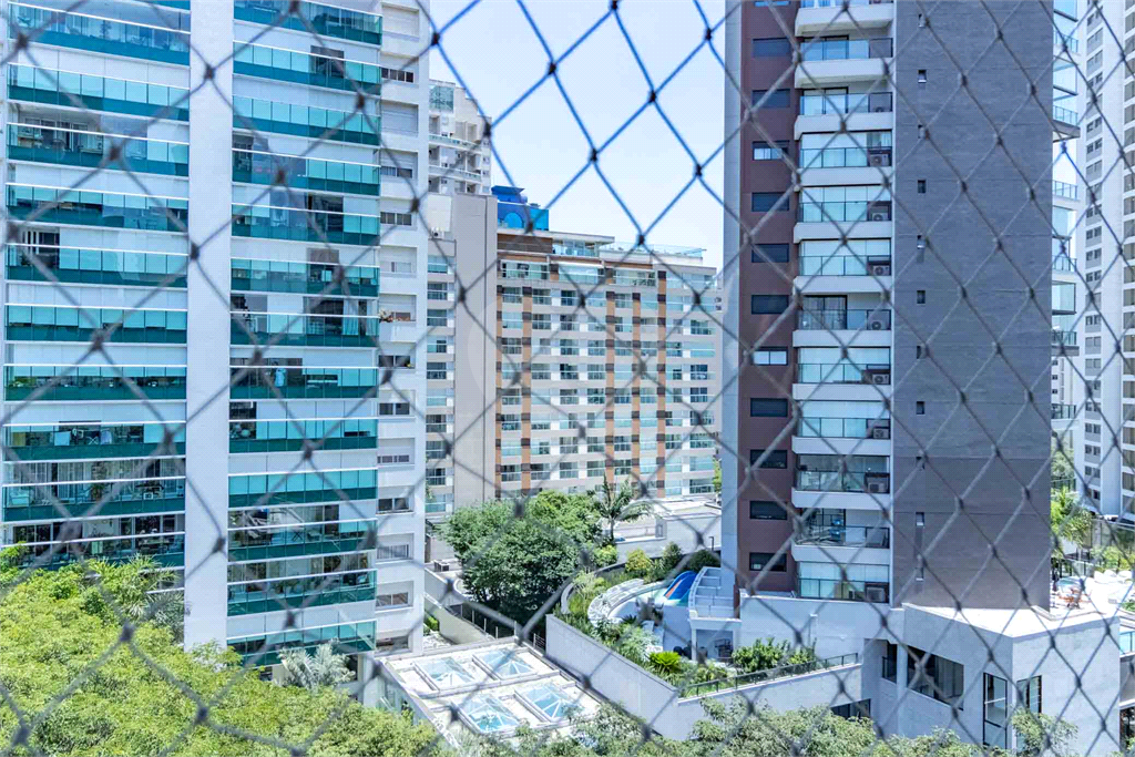 PRÓXIMO AO PARQUE IBIRAPUERA - OPORTUNIDADE COMERCIAL