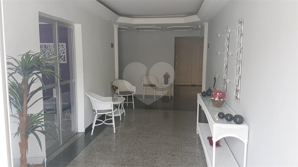 APARTAMENTO em TATUAPÉ