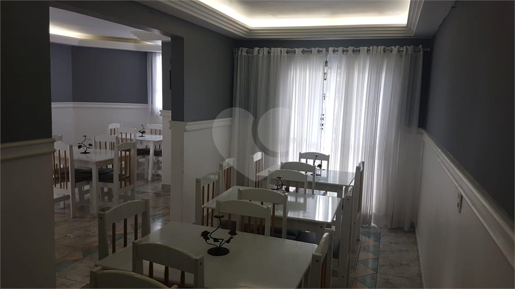 APARTAMENTO em TATUAPÉ