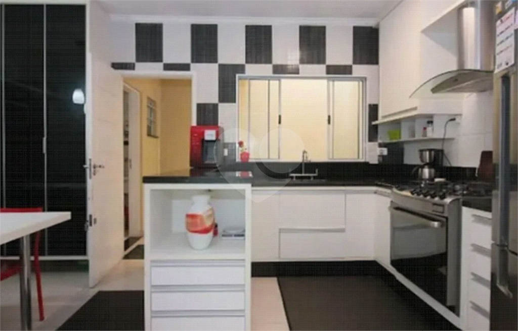 Excelente Sobrado para venda com 354,00 m² de área total, localizado no bairro Vila Guilherme SP.