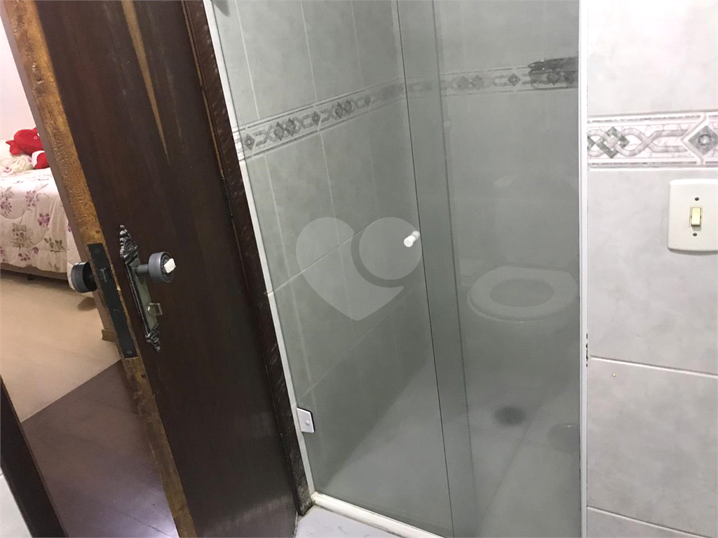 Apartamento em Santana área requisitada da Zona Norte. 3 dormitórios. Sala com sacada. Andar alto