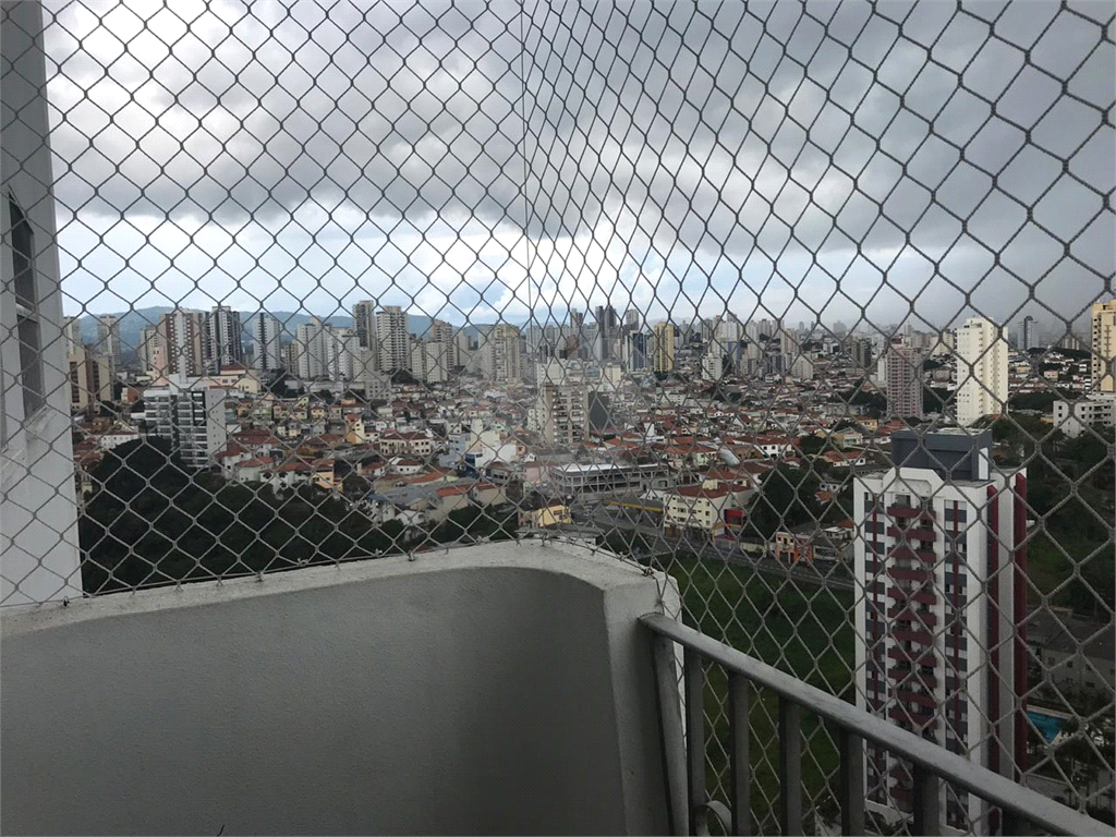 Apartamento em Santana área requisitada da Zona Norte. 3 dormitórios. Sala com sacada. Andar alto