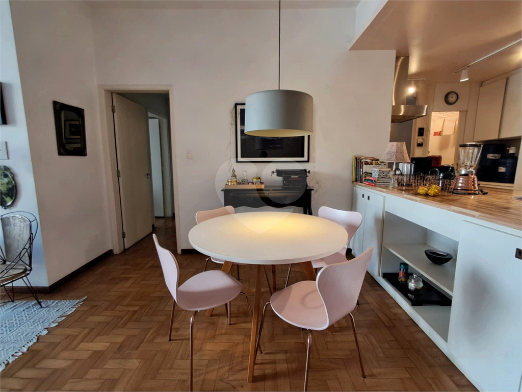 Imóvel vintage de 90m² 2 quartos, 1 suíte, 1 vaga em Higienópolis. 