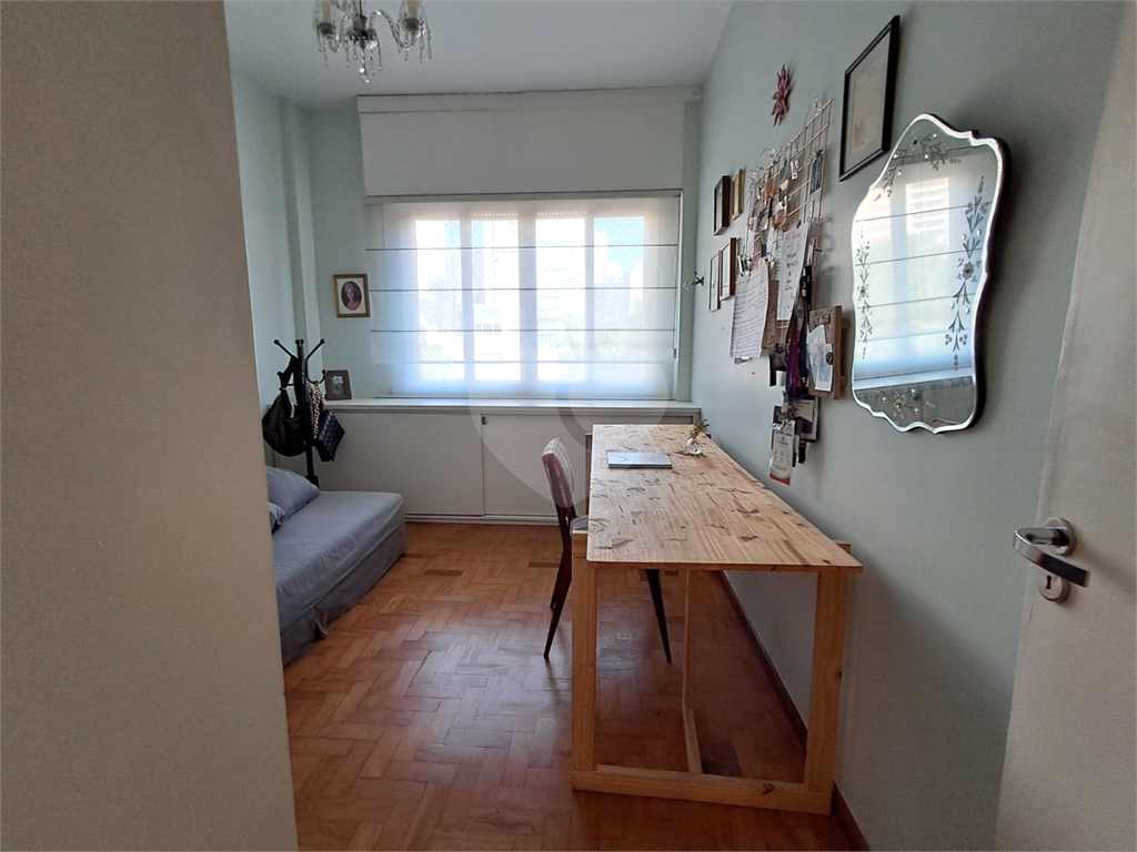 Imóvel vintage de 90m² 2 quartos, 1 suíte, 1 vaga em Higienópolis. 