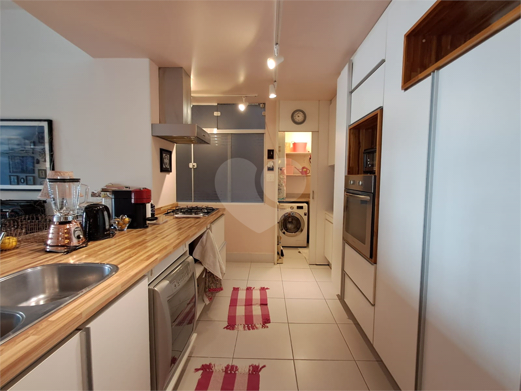 Imóvel vintage de 90m² 2 quartos, 1 suíte, 1 vaga em Higienópolis. 