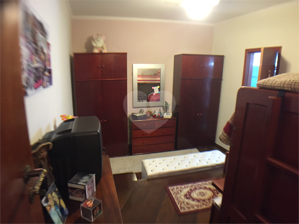 Casa com 3 dormitórios com ótima localização!