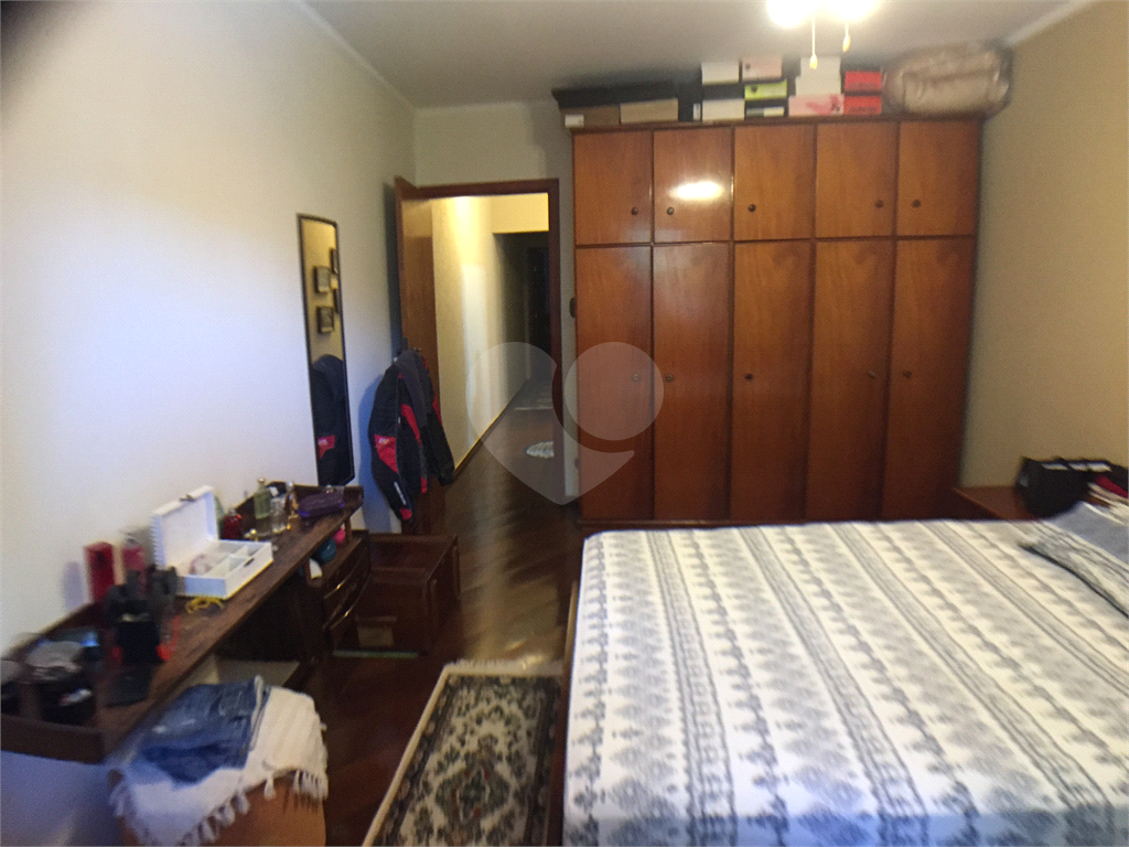 Casa com 3 dormitórios com ótima localização!