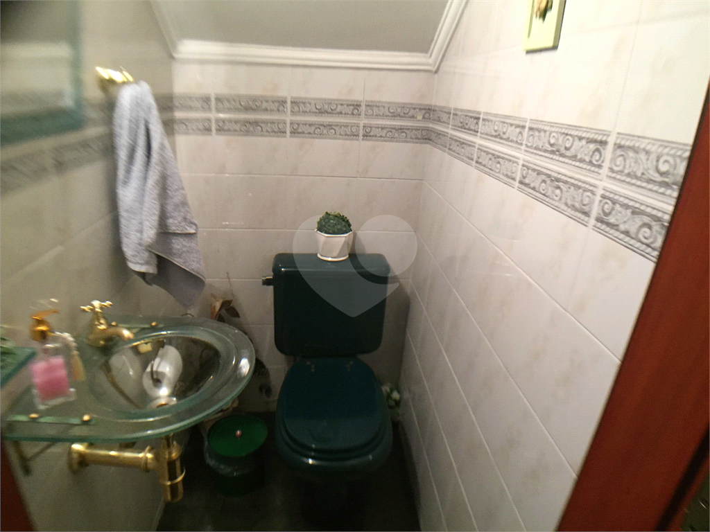 Casa com 3 dormitórios com ótima localização!