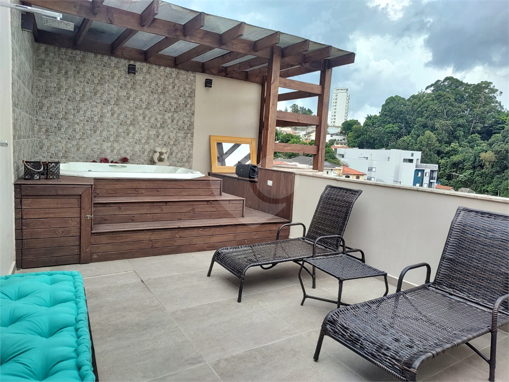 3 dormitórios - Jardim Leonor - Pronta para morar!