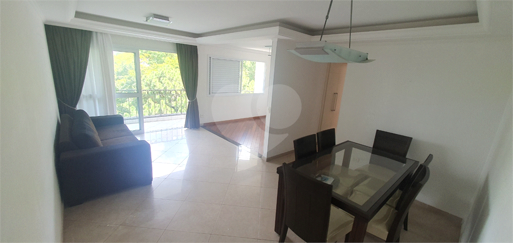 Apartamento à venda com 3 quartos, 90m² - Foto 15