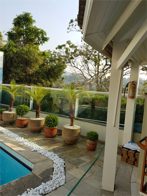 Casa Padrão na Serra da Cantareira
