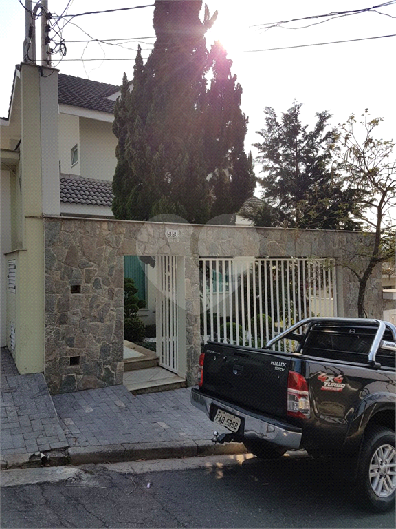 Casa Padrão na Serra da Cantareira