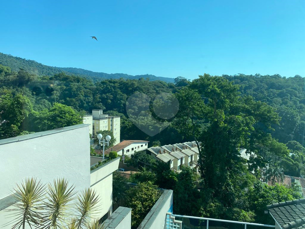 Casa Padrão na Serra da Cantareira