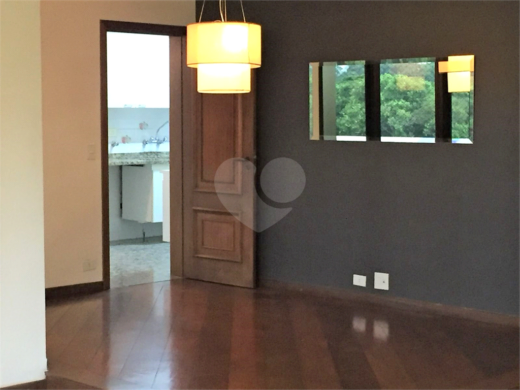 LINDO APARTAMENTO À VENDA OU LOCAÇÃO