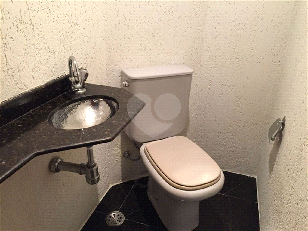LINDO APARTAMENTO À VENDA OU LOCAÇÃO
