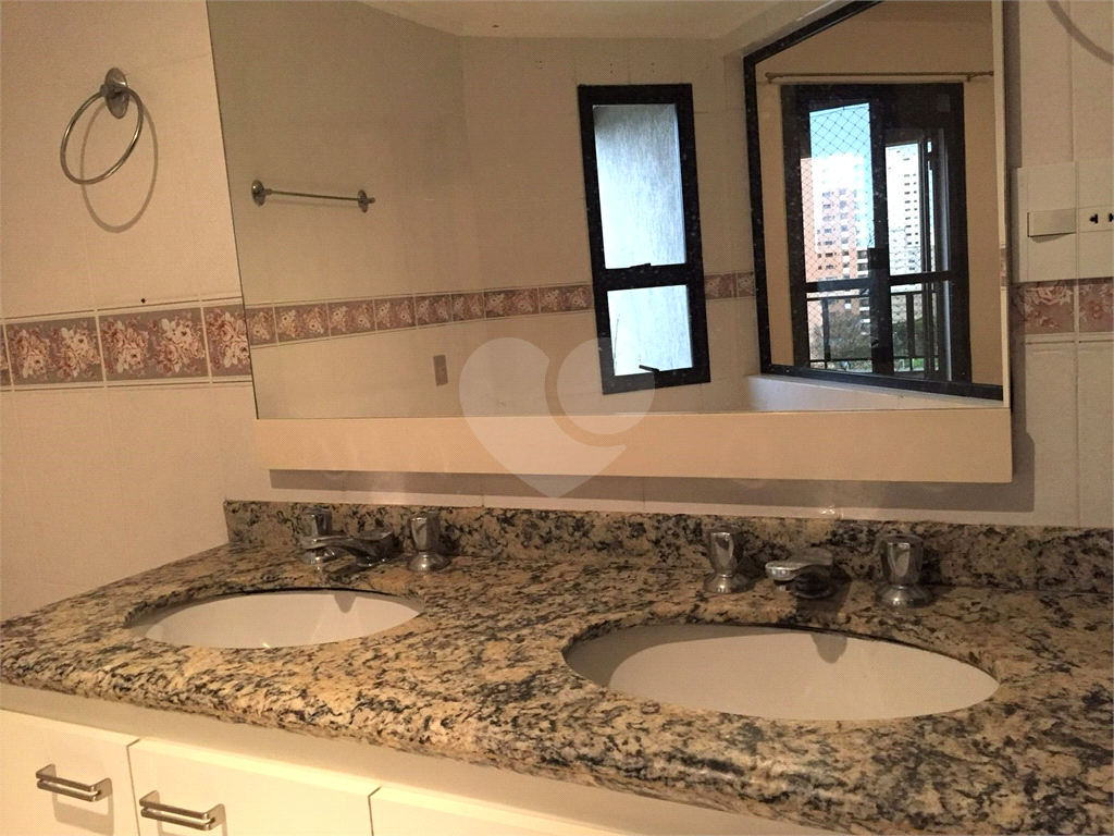 LINDO APARTAMENTO À VENDA OU LOCAÇÃO