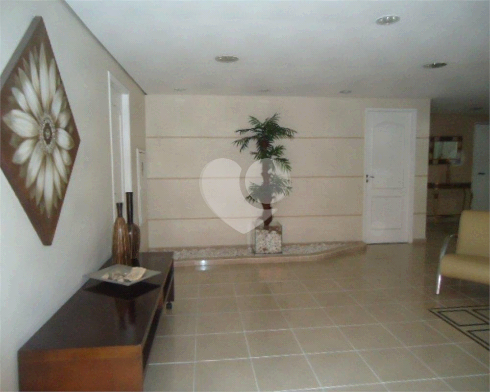 Apartamento à venda com 3 quartos, 79m² - Foto 22
