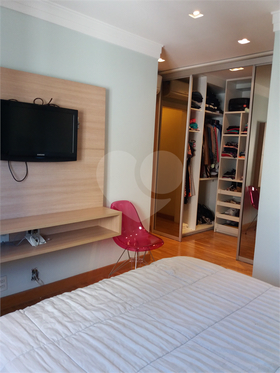 Oportunidade Apartamento Varanda Gourmet.