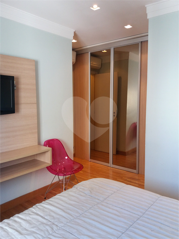 Oportunidade Apartamento Varanda Gourmet.
