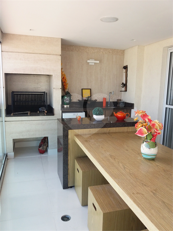 Oportunidade Apartamento Varanda Gourmet.
